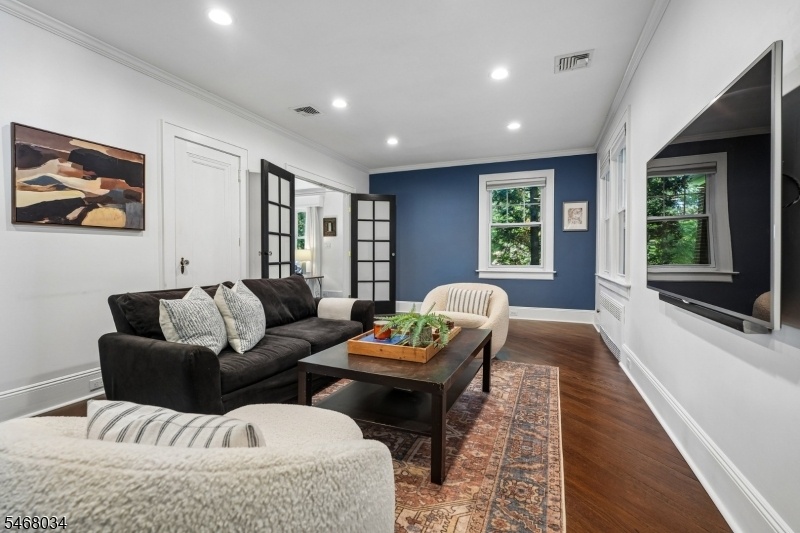 Fabulous Colonial