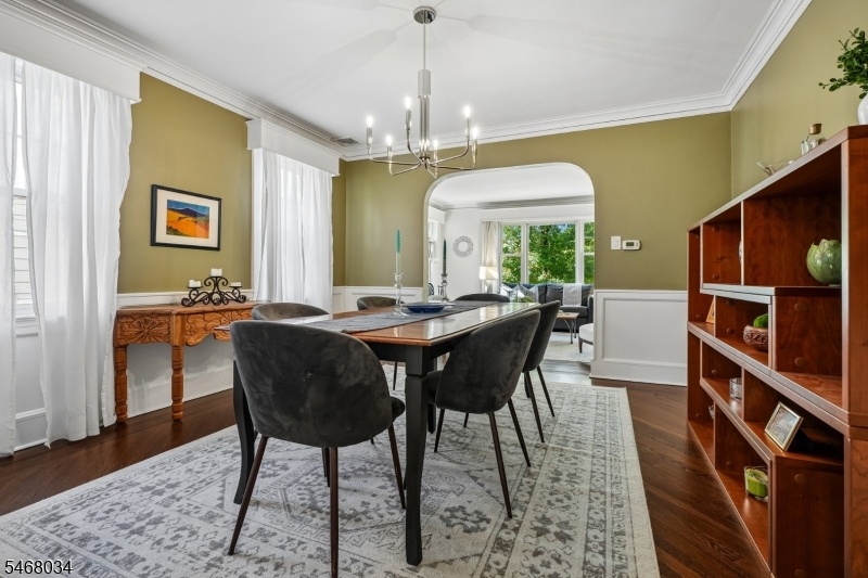 Fabulous Colonial