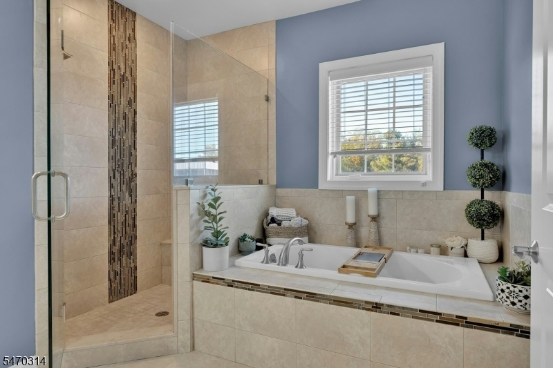 Secondary View of Ensuite