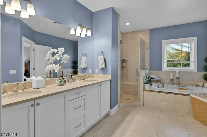 Primary Ensuite