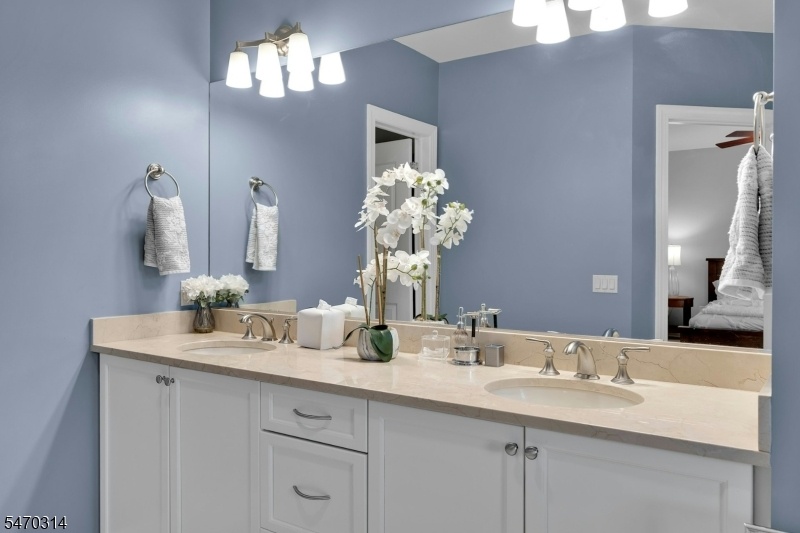 Third View of Ensuite