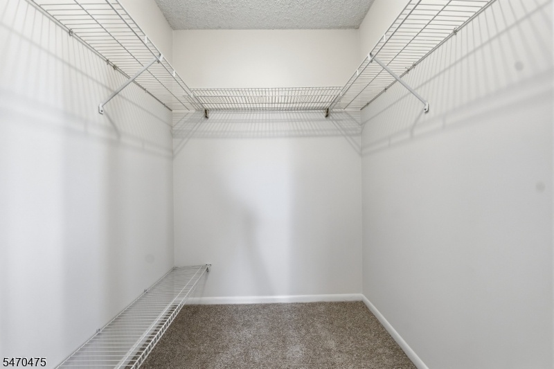 Walk in closet