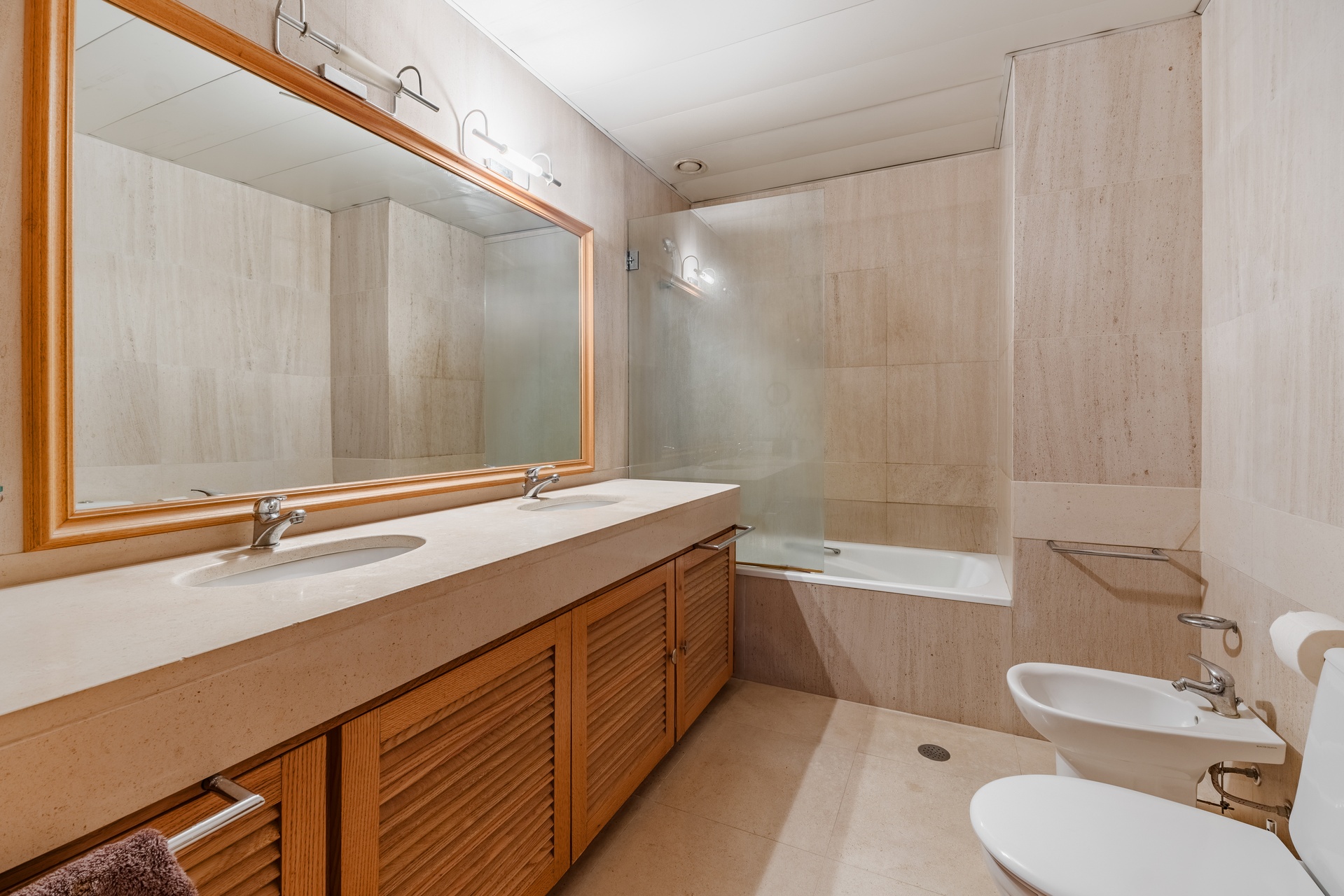 Ensuite Bathroom | Casa de banho suite