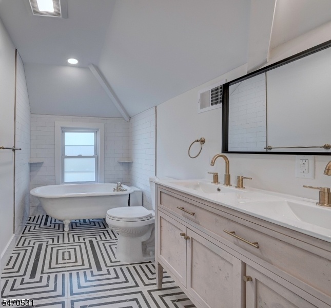 3rd Floor Bathroom