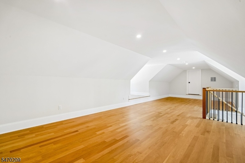 3rd Floor
