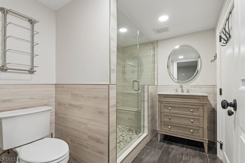 Lower Level Full Bathroom