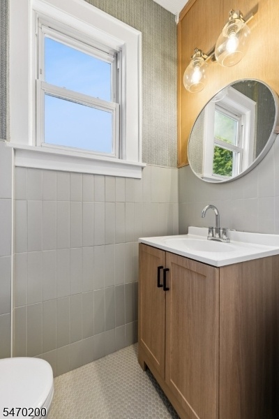 Half Bath 1st Floor