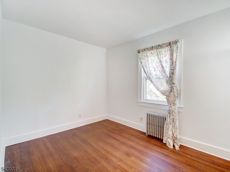 1st floor bed