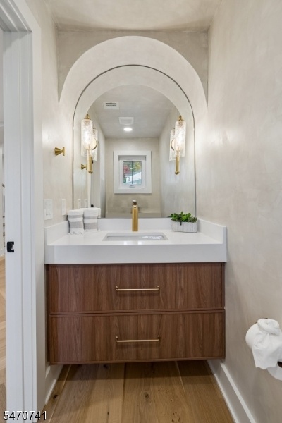 Powder Room