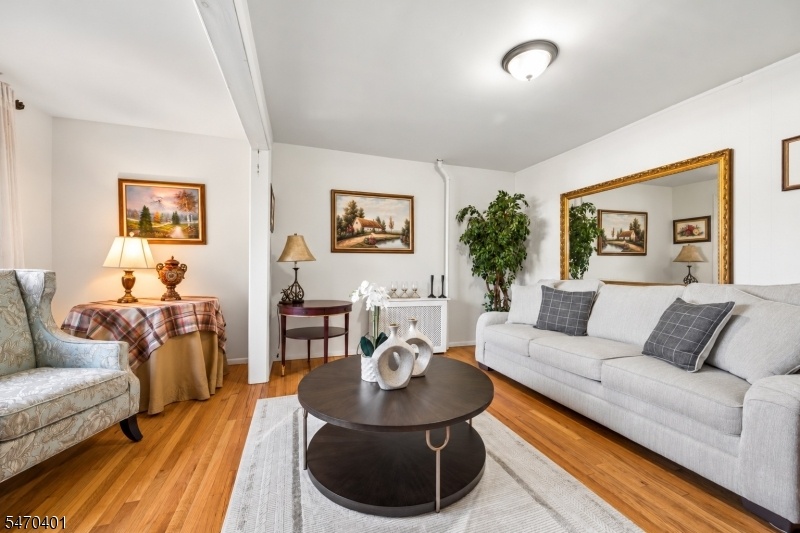 1st Floor Living Room