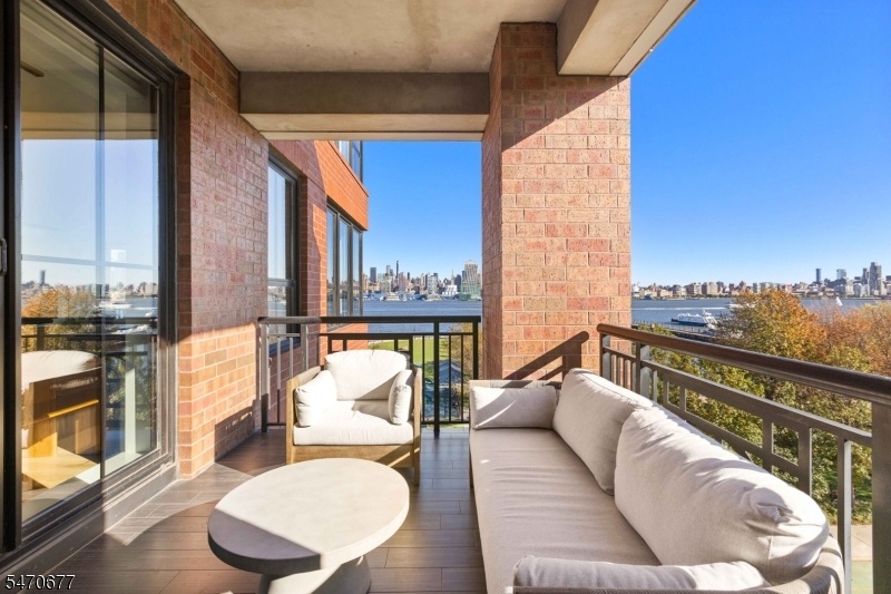 7 patio 1