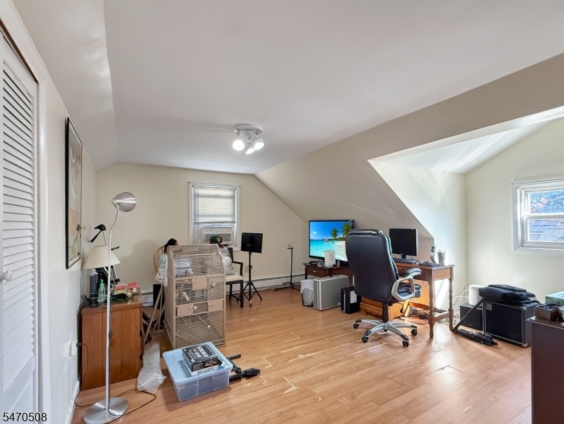 4th Bedroom - 2nd Floor