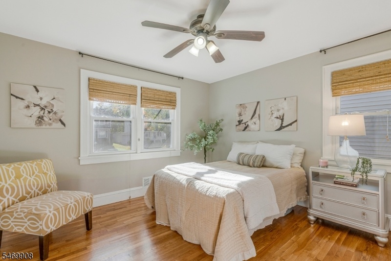 Beautiful 1st Floor BR