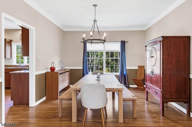 Dining Rm