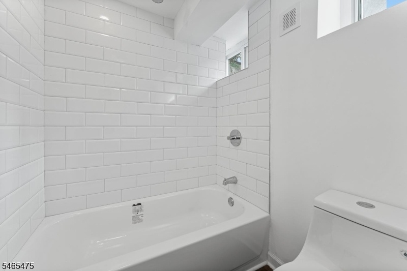 Tub Shower