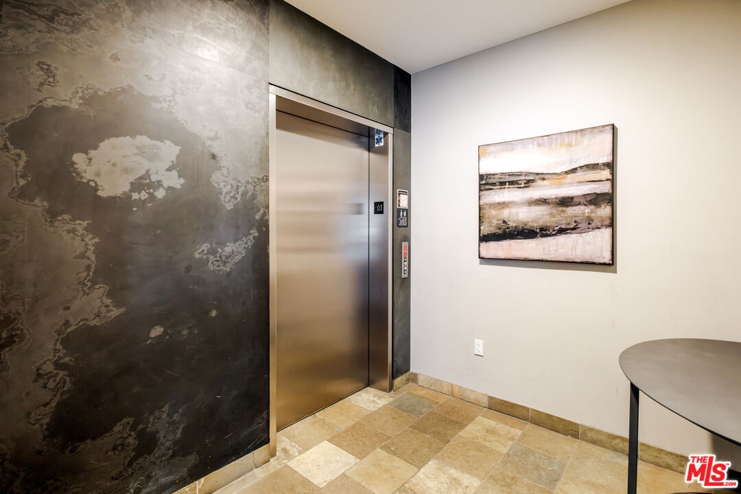 Elevator