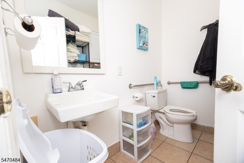 Lavatory