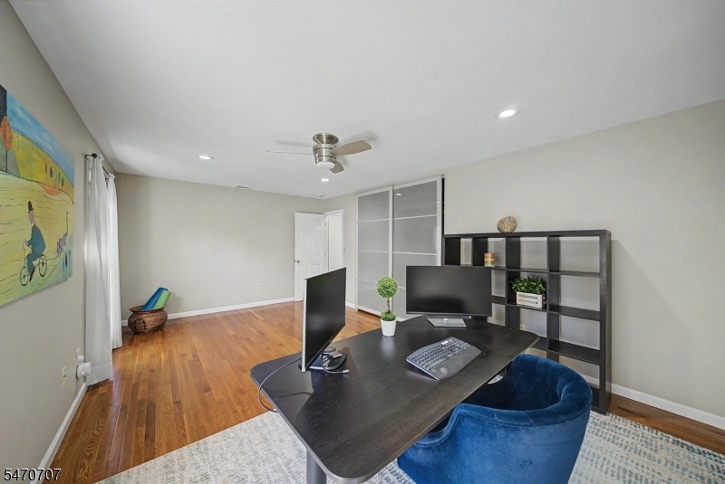 Office/Bedroom
