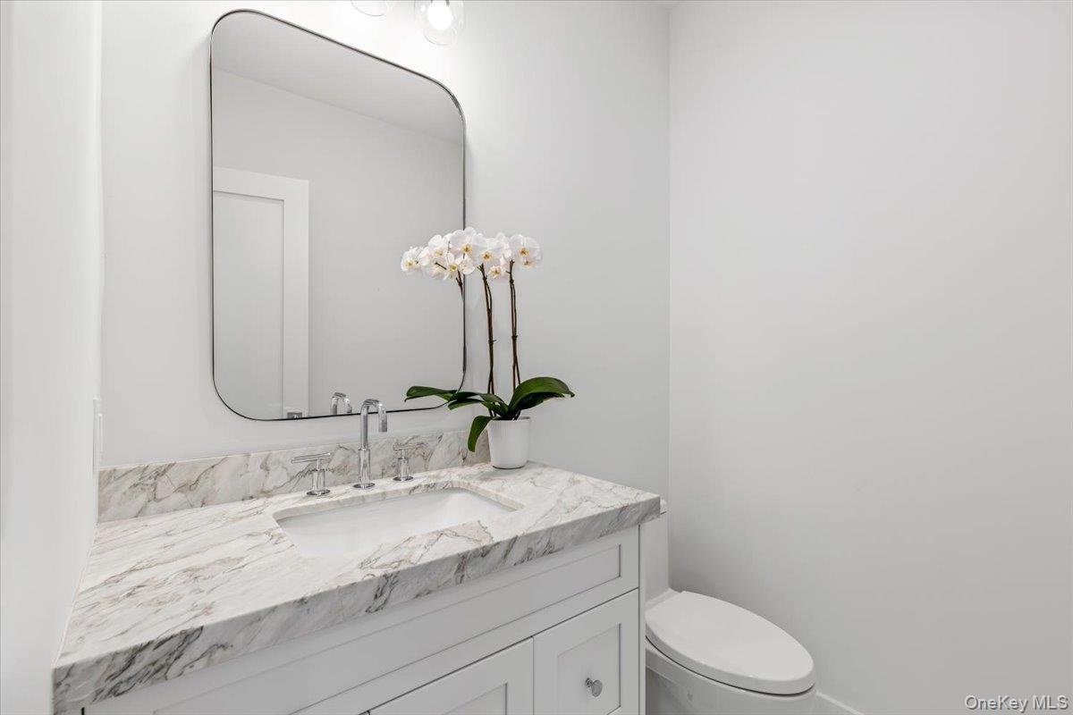 Powder room