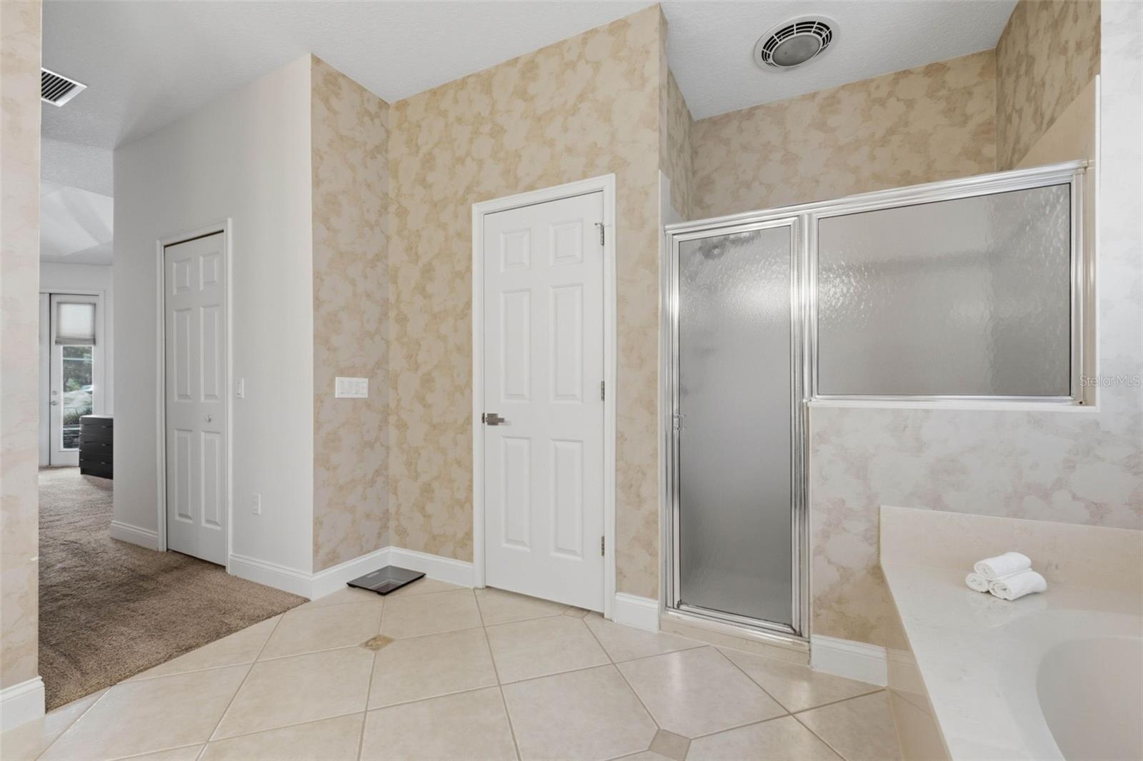 Private water closet
