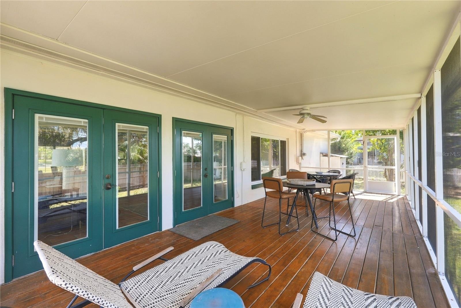 screened porch