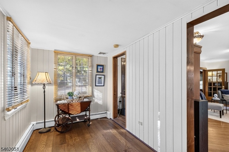 First floor flex space