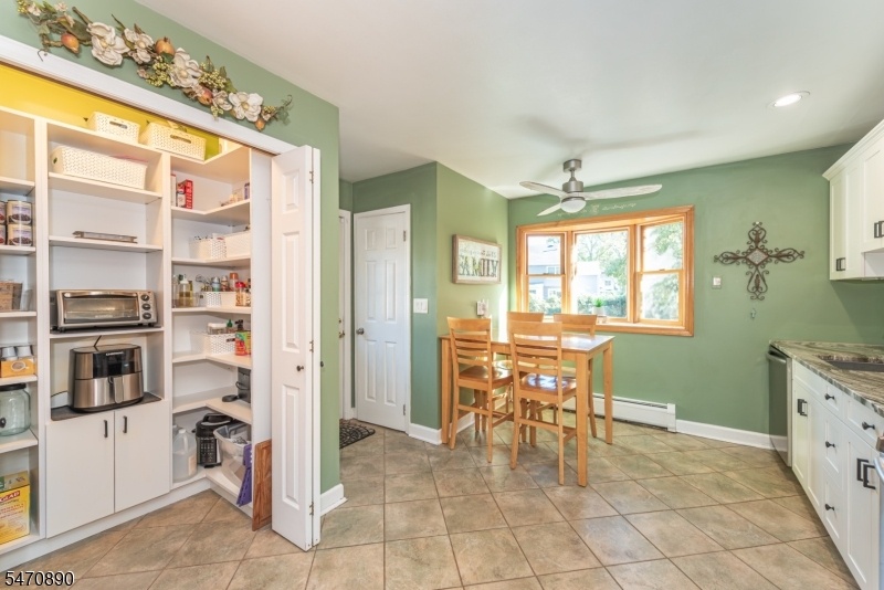 Custom walk-in Pantry