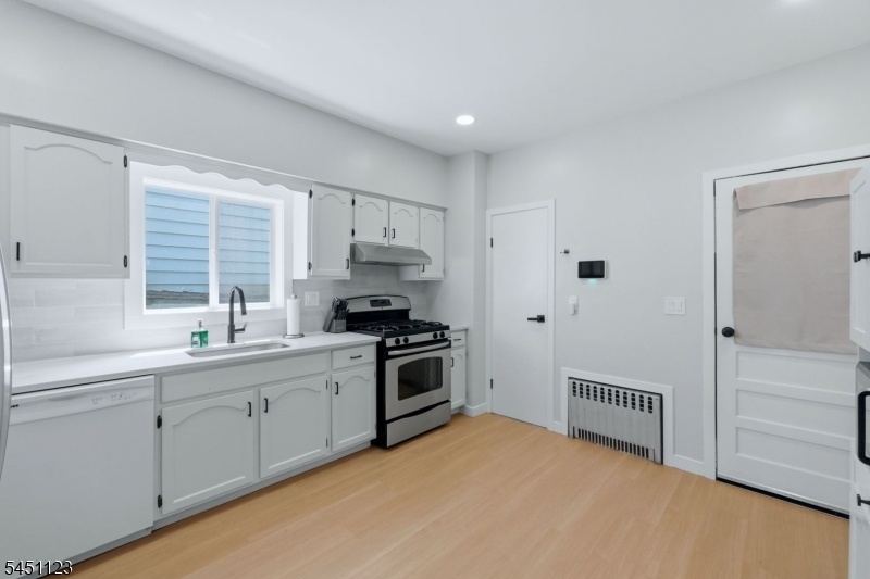 1st FL Kitchen