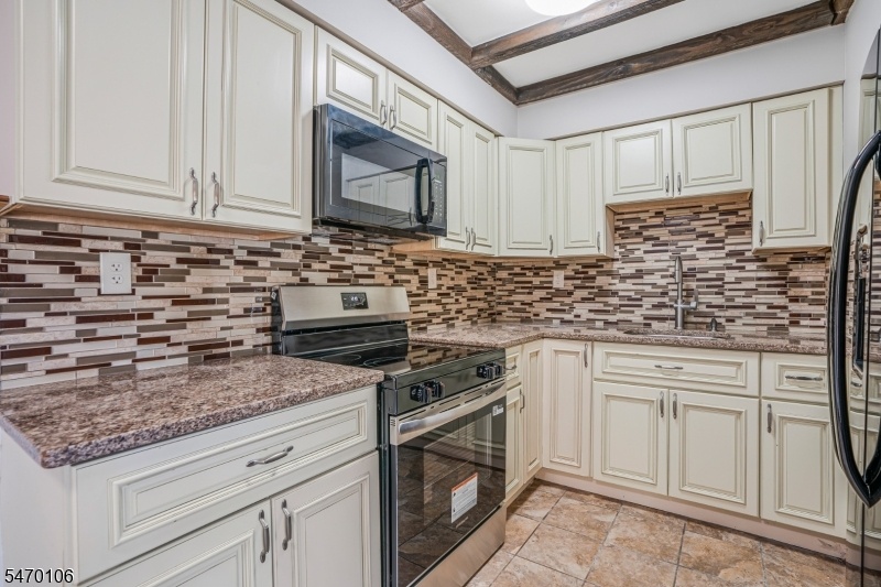 UNIT 2 KITCHEN