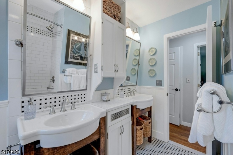 First Floor Bathroom