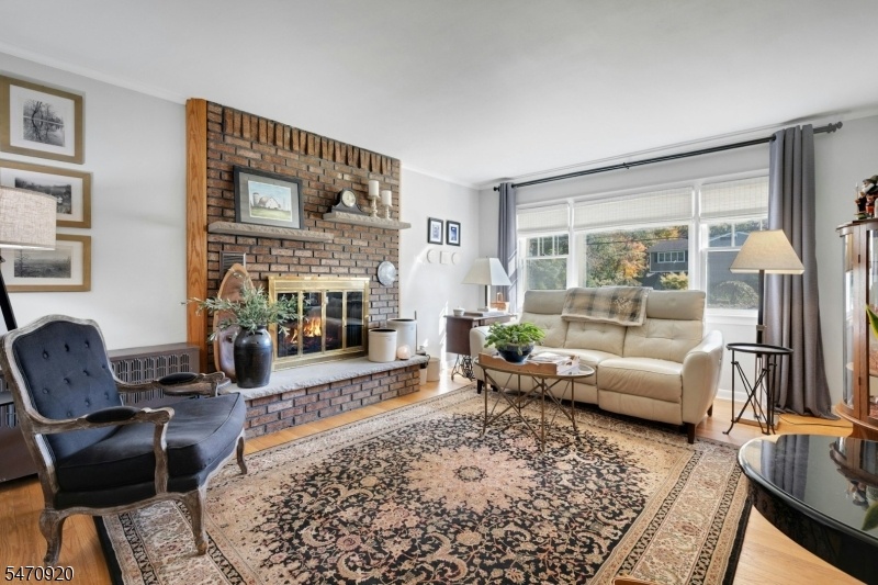 Brick front gas fireplace