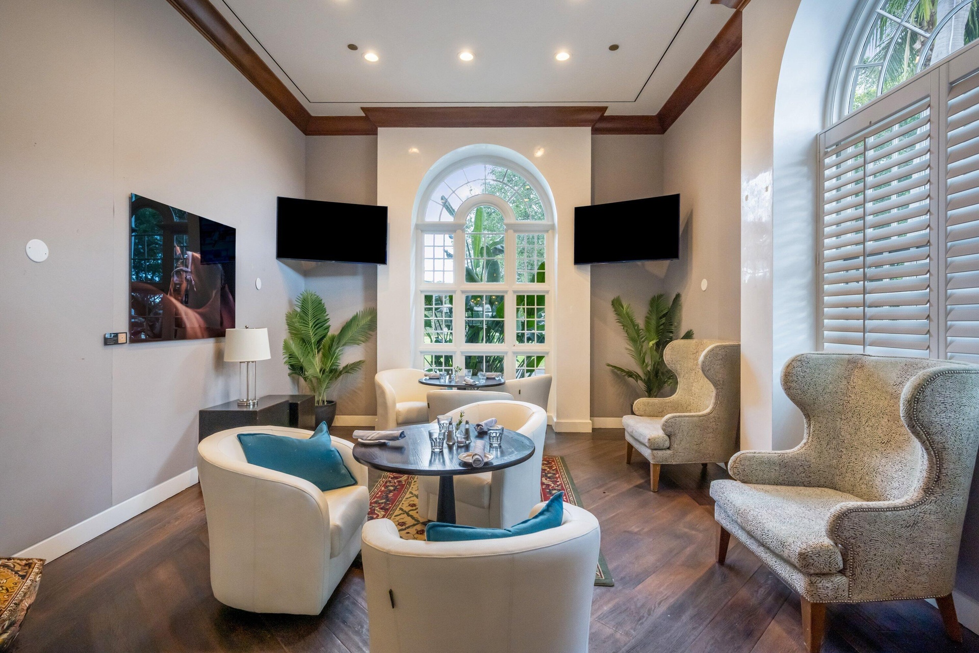 Lounge area