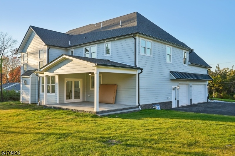 Side yard