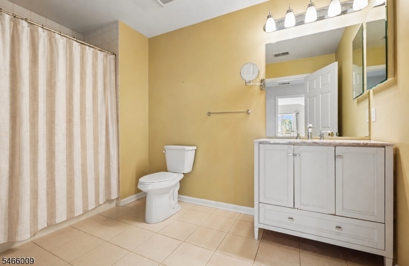 Main Bath