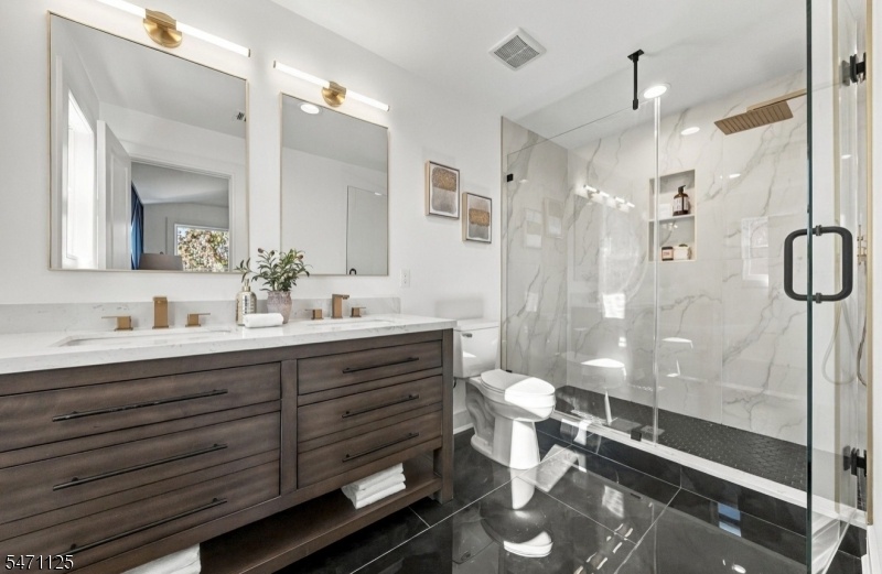 Full bath