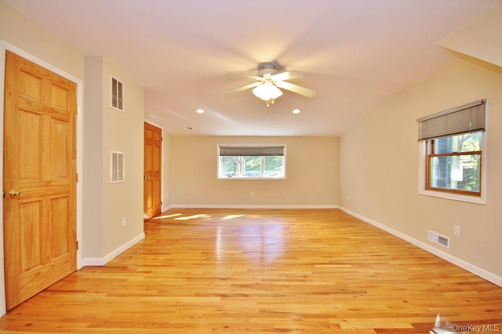 Second level bedroom2