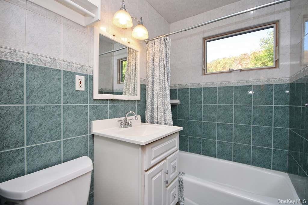 Main level bathroom.