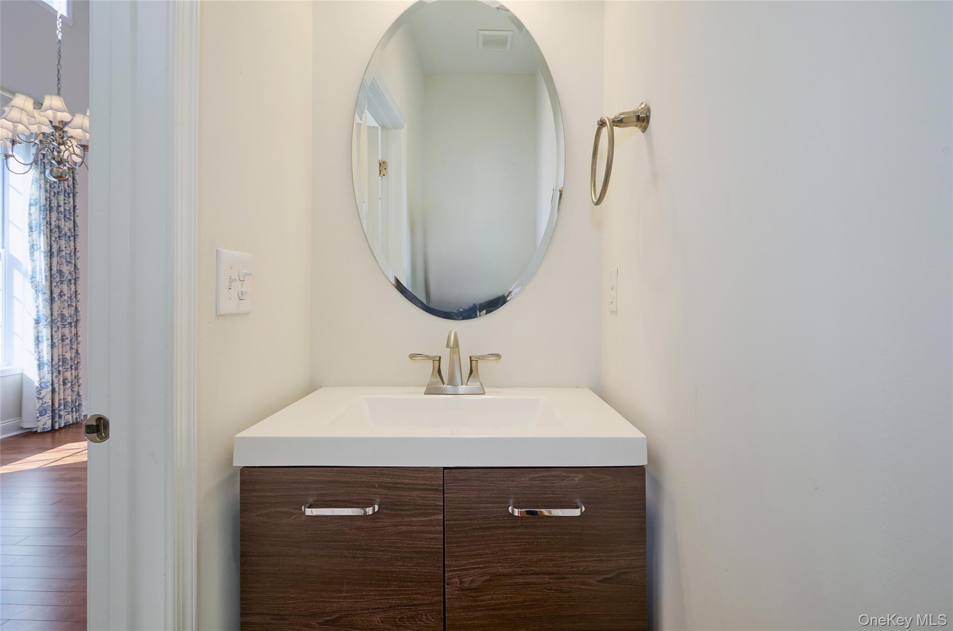 Powder room