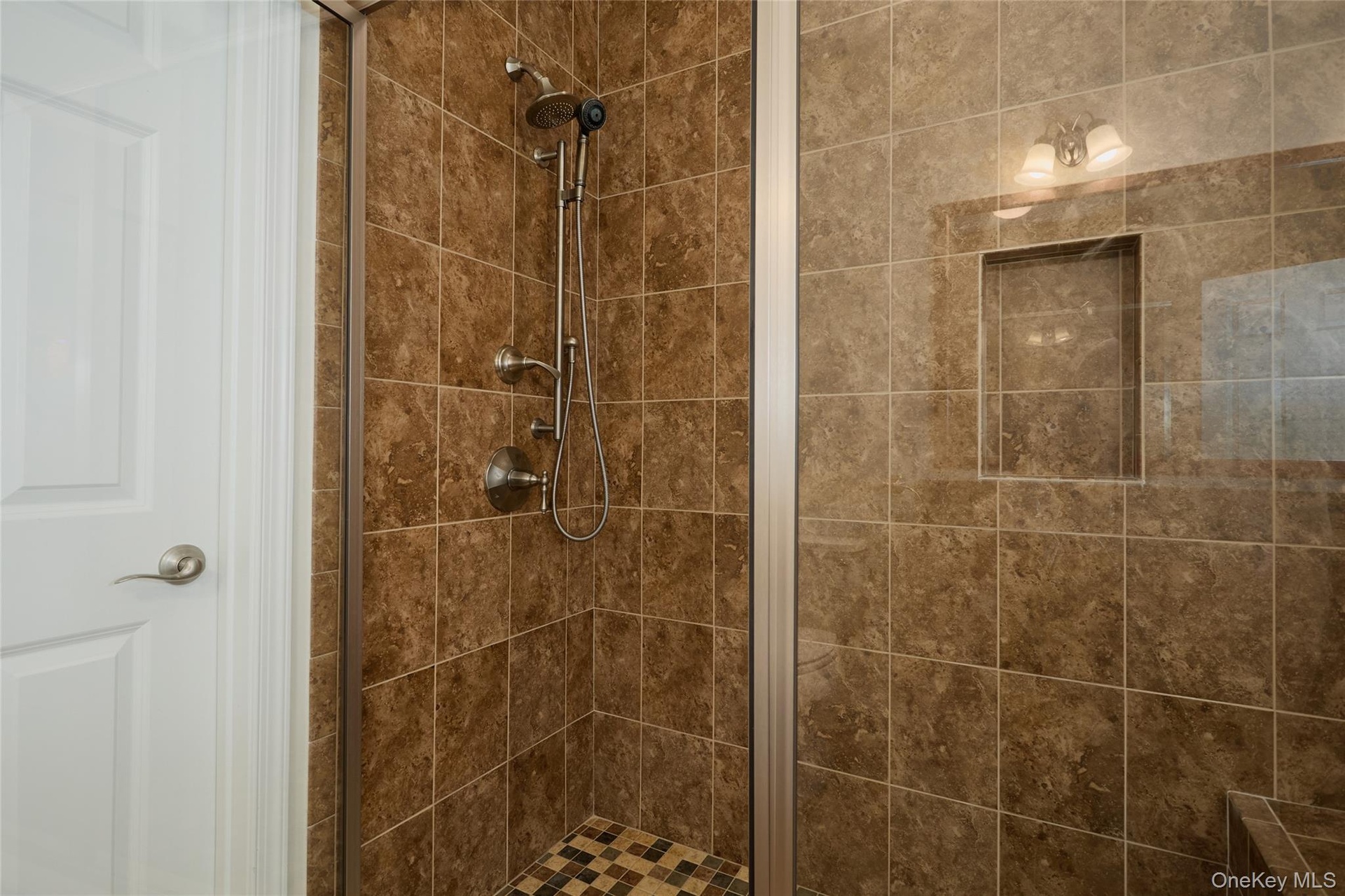 Large, tiled, walk in shower