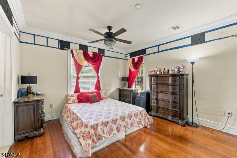 Primary Bed