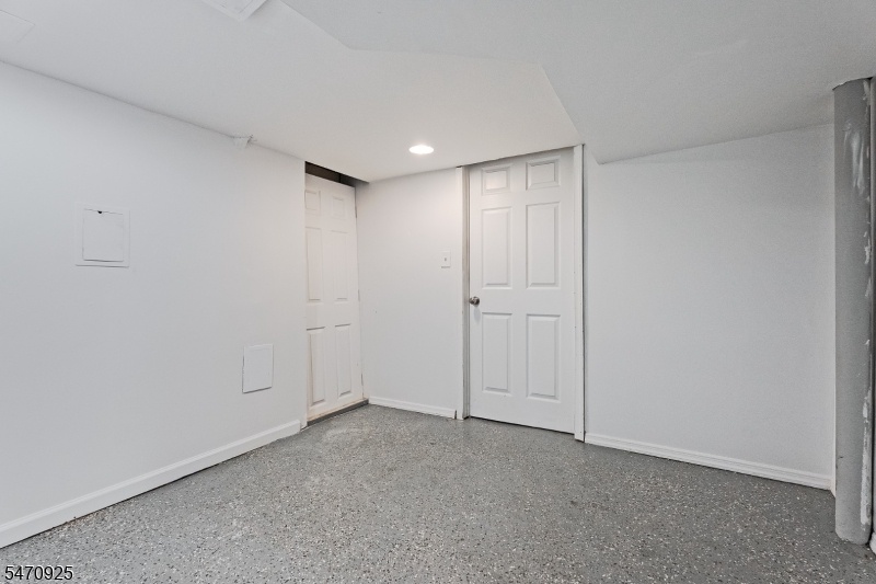 lower level