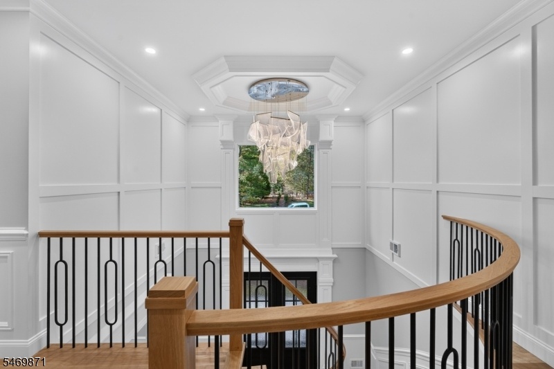 EF Chandelier w/ motor lift