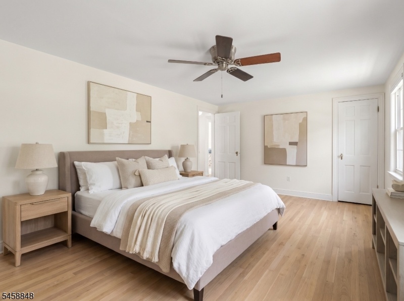 PR Bedroom
