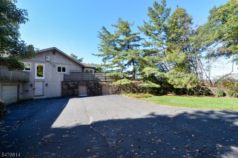 Back driveway garage area