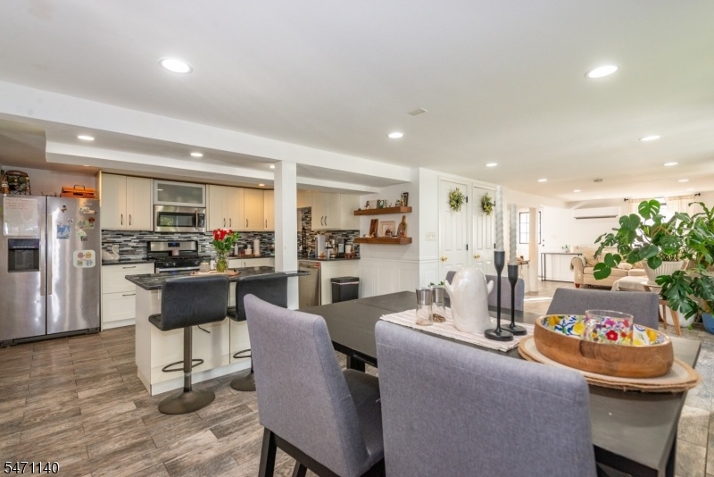 Dinning And Kitchen