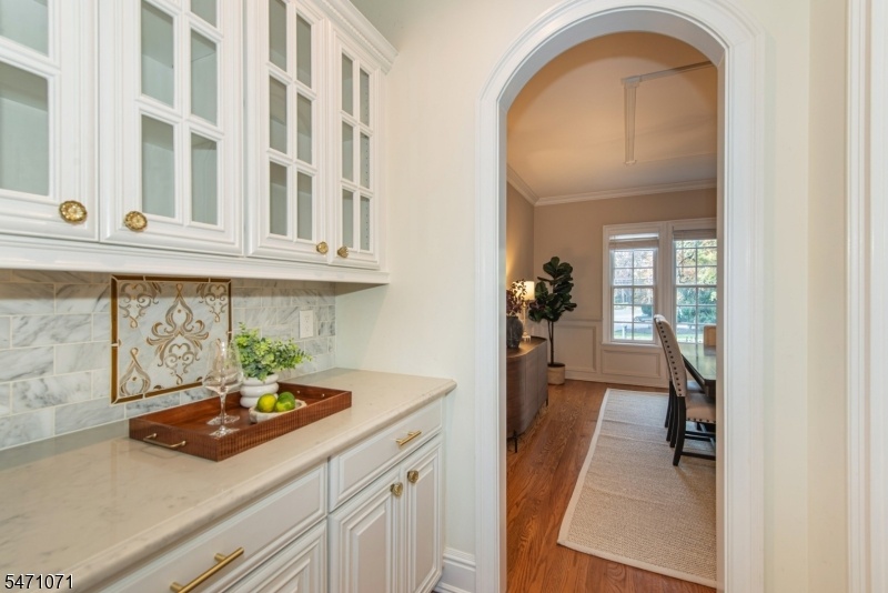Butler Pantry