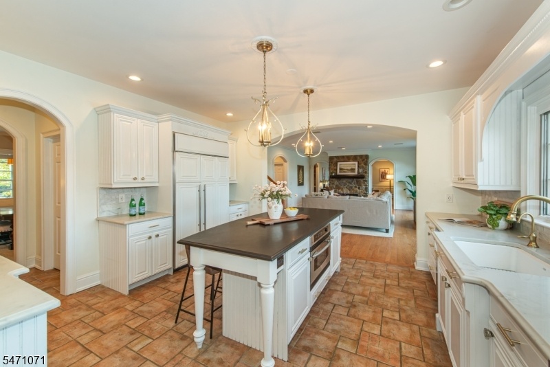Kitchen to Family Room