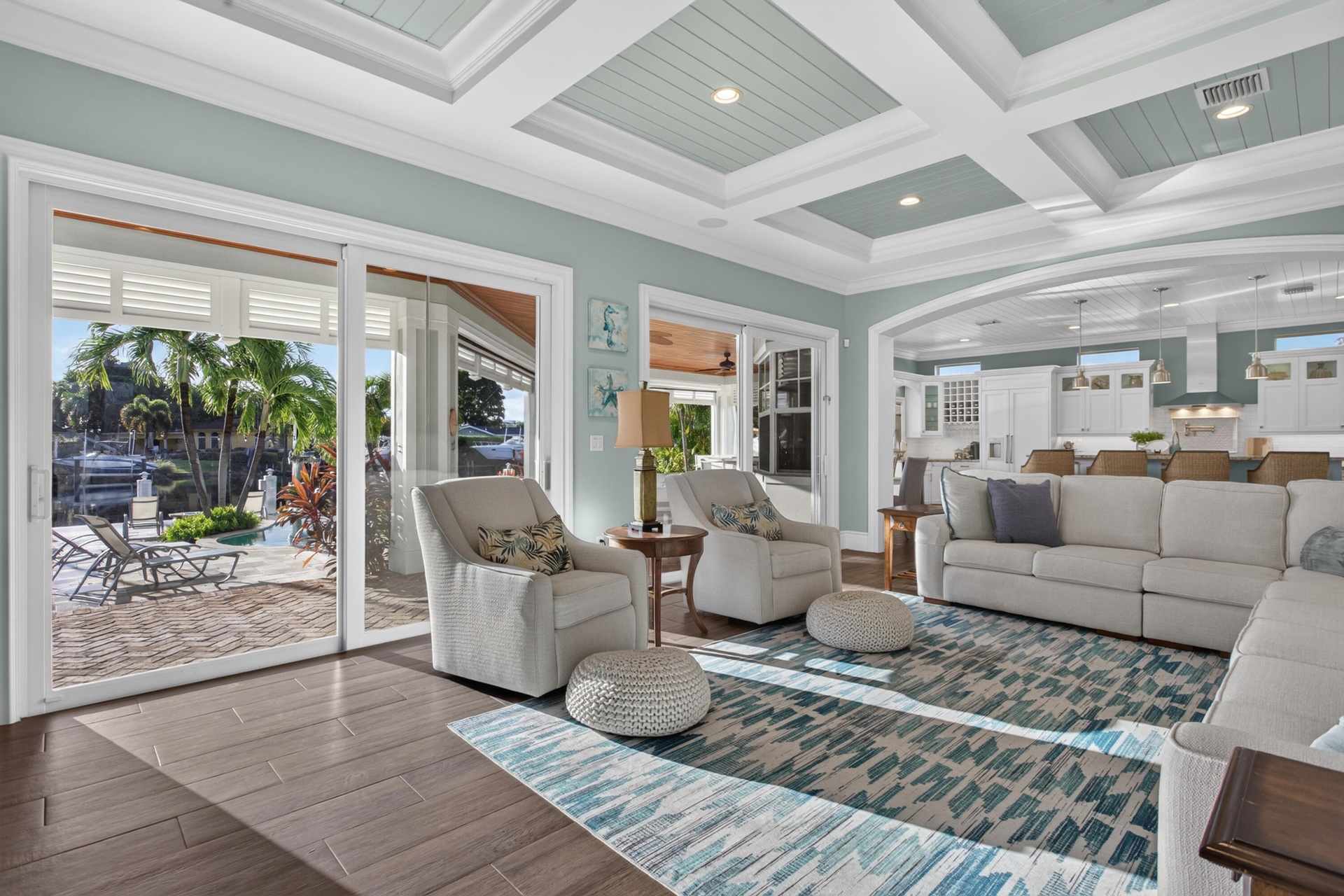 Huge Living Room with gorgeous views and natural light!