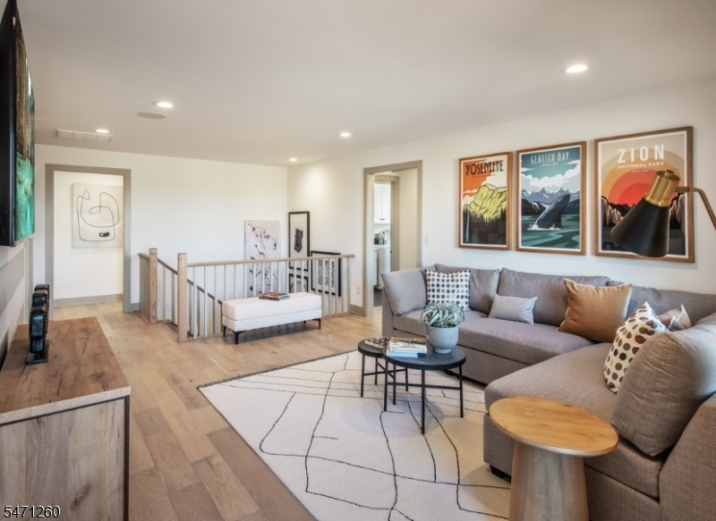 Model 2nd floor loft