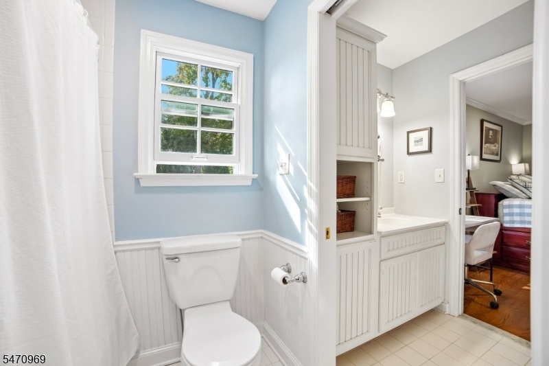 2nd floor main bath.